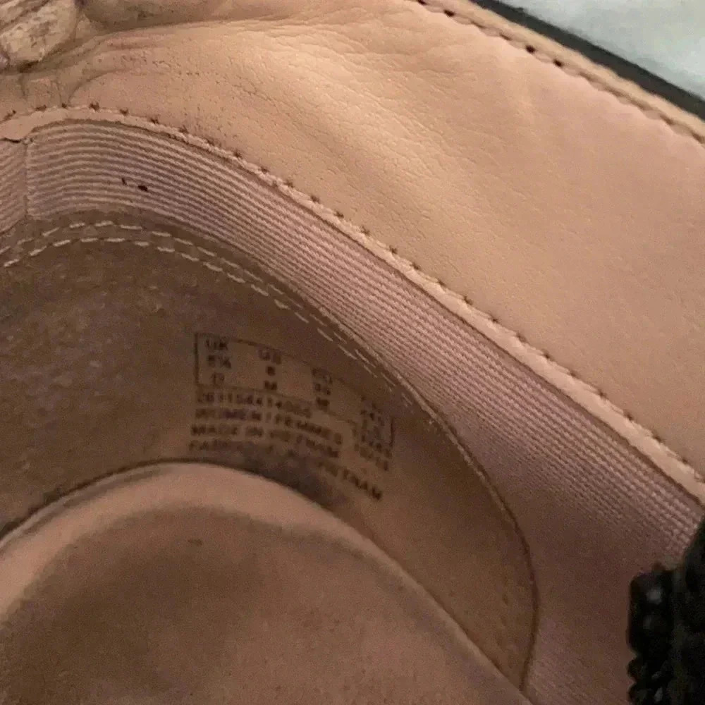 Clarks booties - Picture 7 of 7